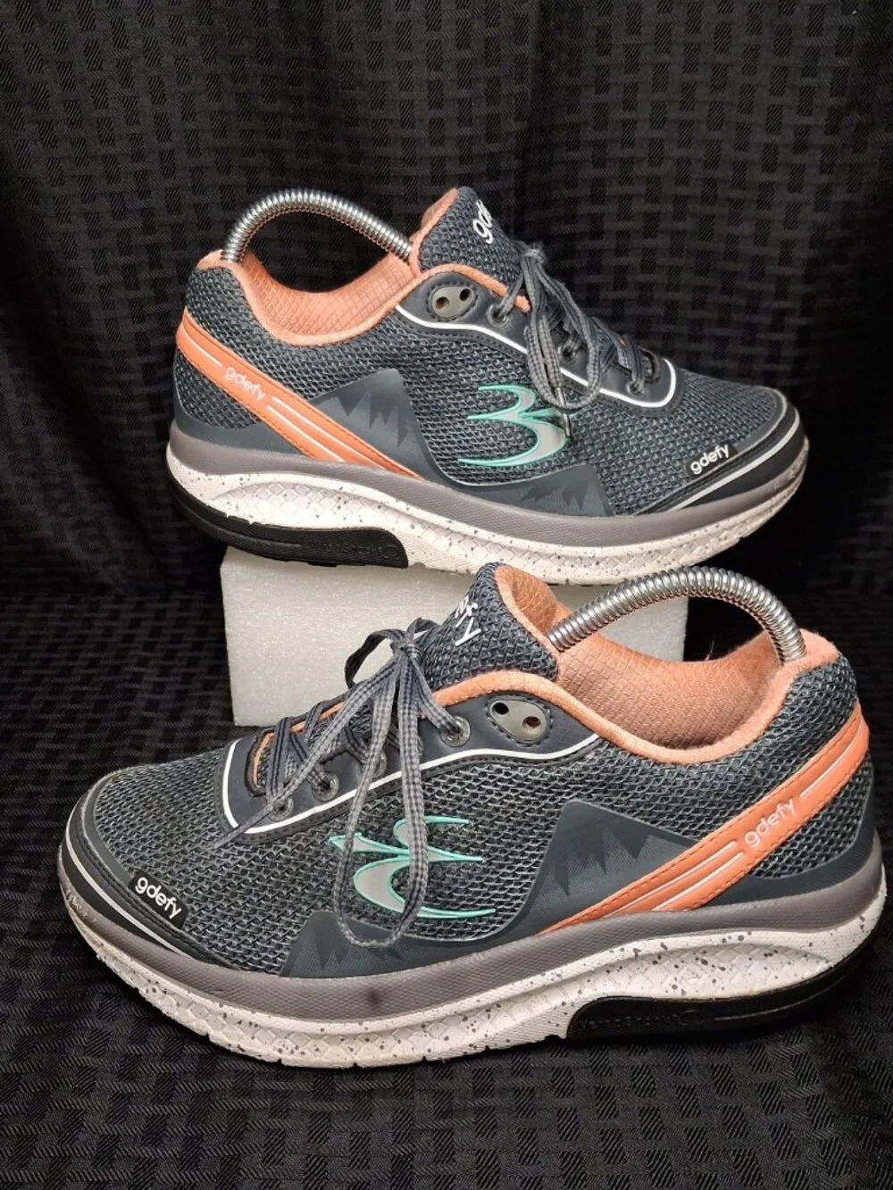 Gdefy Gravity Defyer Mighty Walk Women's Size 8 TB9024FGP-M Gray Walking Shoes